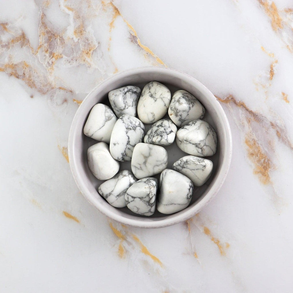 Pierre roulée en Howlite